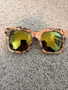 Bold Marble-Pattern Square Sunglasses in Peach with Green Mirrored Lenses